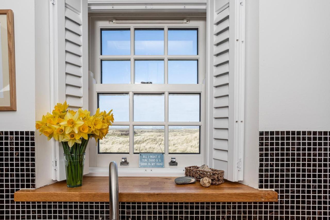 Finest Retreats - Lighthouse Cottage Rampside Экстерьер фото