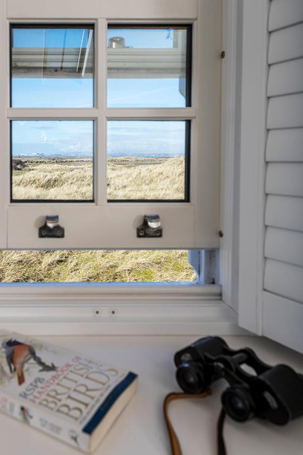 Finest Retreats - Lighthouse Cottage Rampside Экстерьер фото
